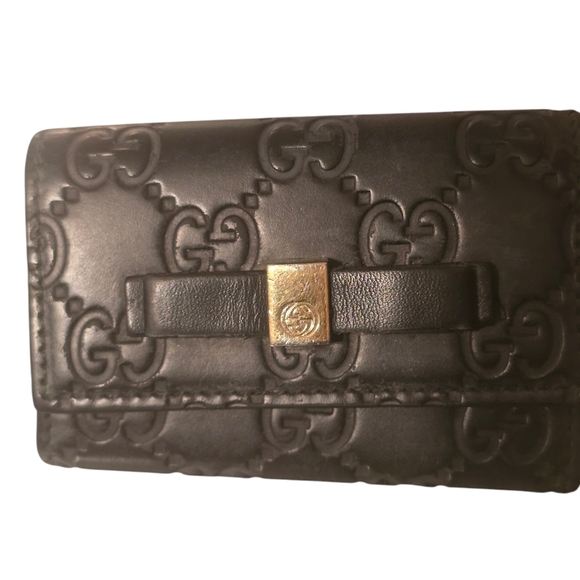 Gucci KEYCASE (FREE)GIVEAWAY ITEM - Picture 4 of 11